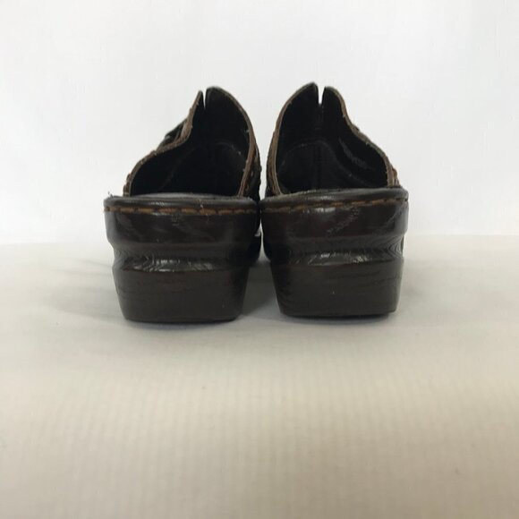 BOC Brown Slip On Clogs/Mules - Picture 8 of 9